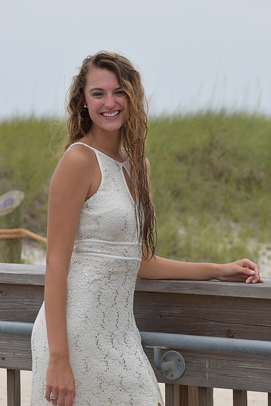 Kaylesenbeach_210
