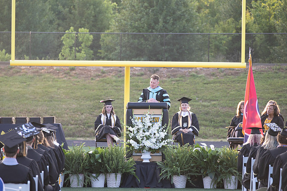 Grad2022-013